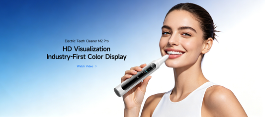 Woman using the Curvy Moon M2 Pro visual electric teeth cleaner with color display