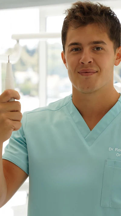 Dr. Robert Wilson